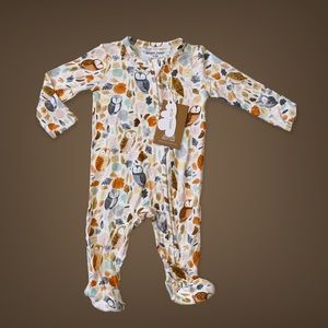 NWT Angel Dear Footsie